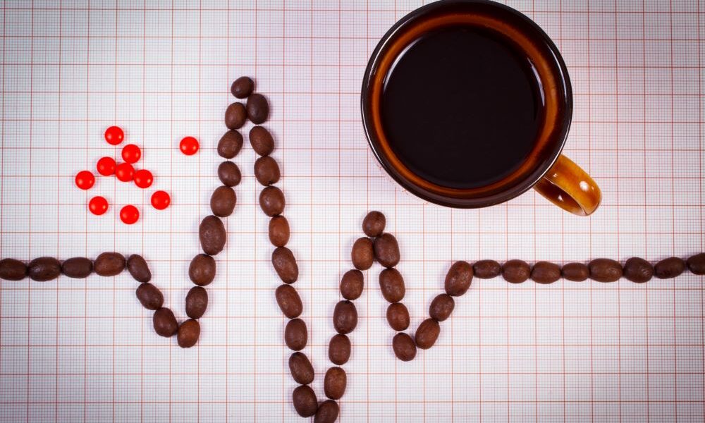 Kawa, guarana czy kofeina syntetyczna – co pobudza najlepiej?