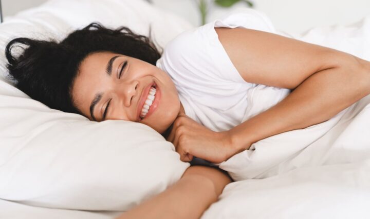 Relaksacja przed snem – 10 sposobów na spokój po całym dniu