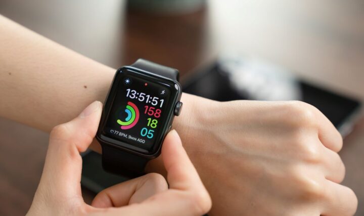 Wybieramy smartwatch w 2024 roku – na co zwrócić uwagę?